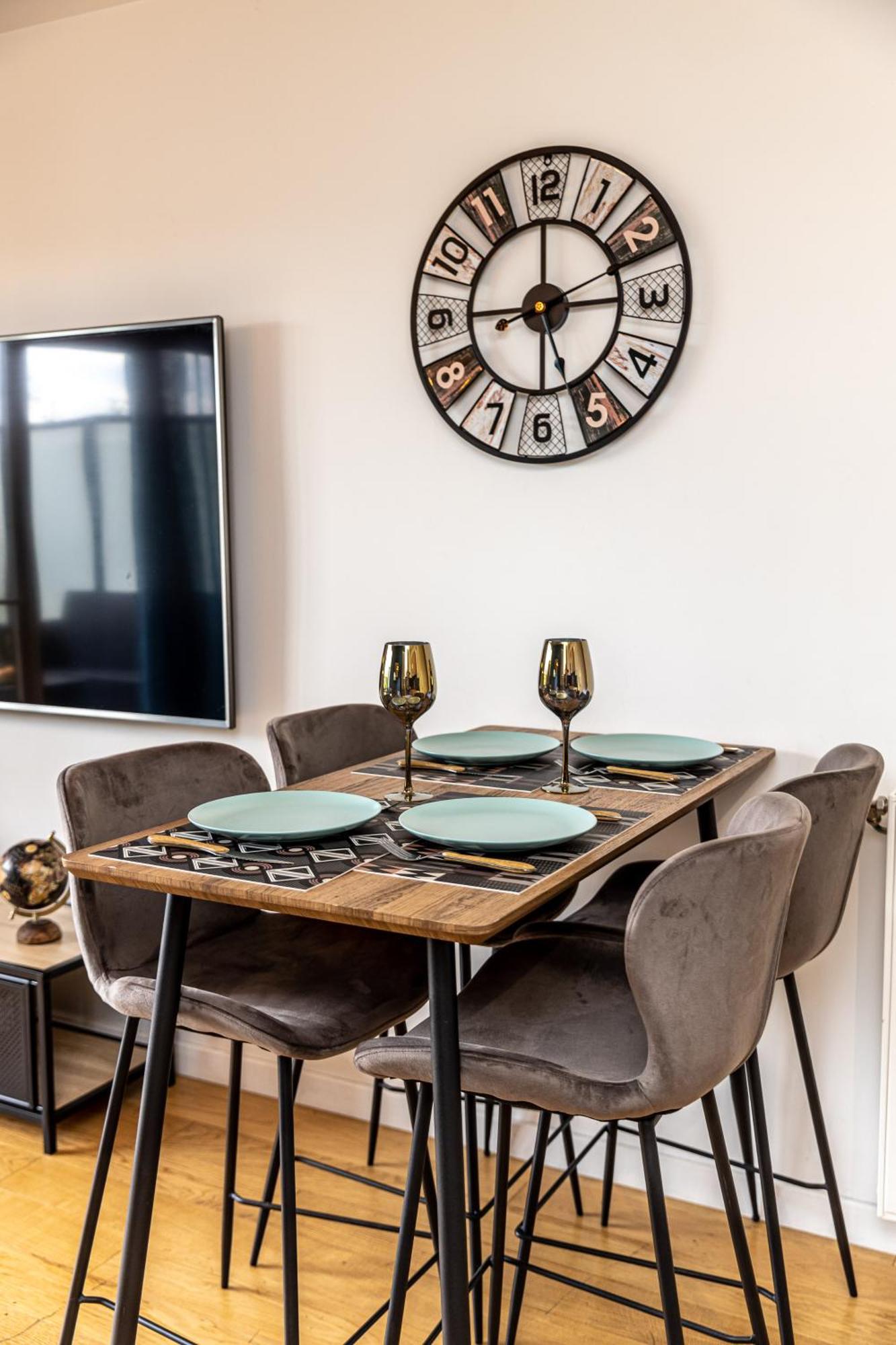 Disneyland 13Min - Kingsize Bed - Private Parking - Terrace - Calm Village Ferrières-en-Brie Zewnętrze zdjęcie